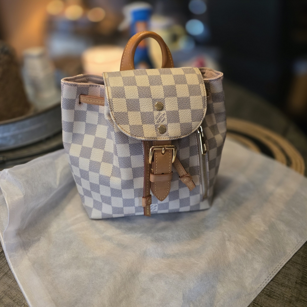 CLOSING CLOSET Damier Louis Vuitton Tan and Cream Checkered Backpack